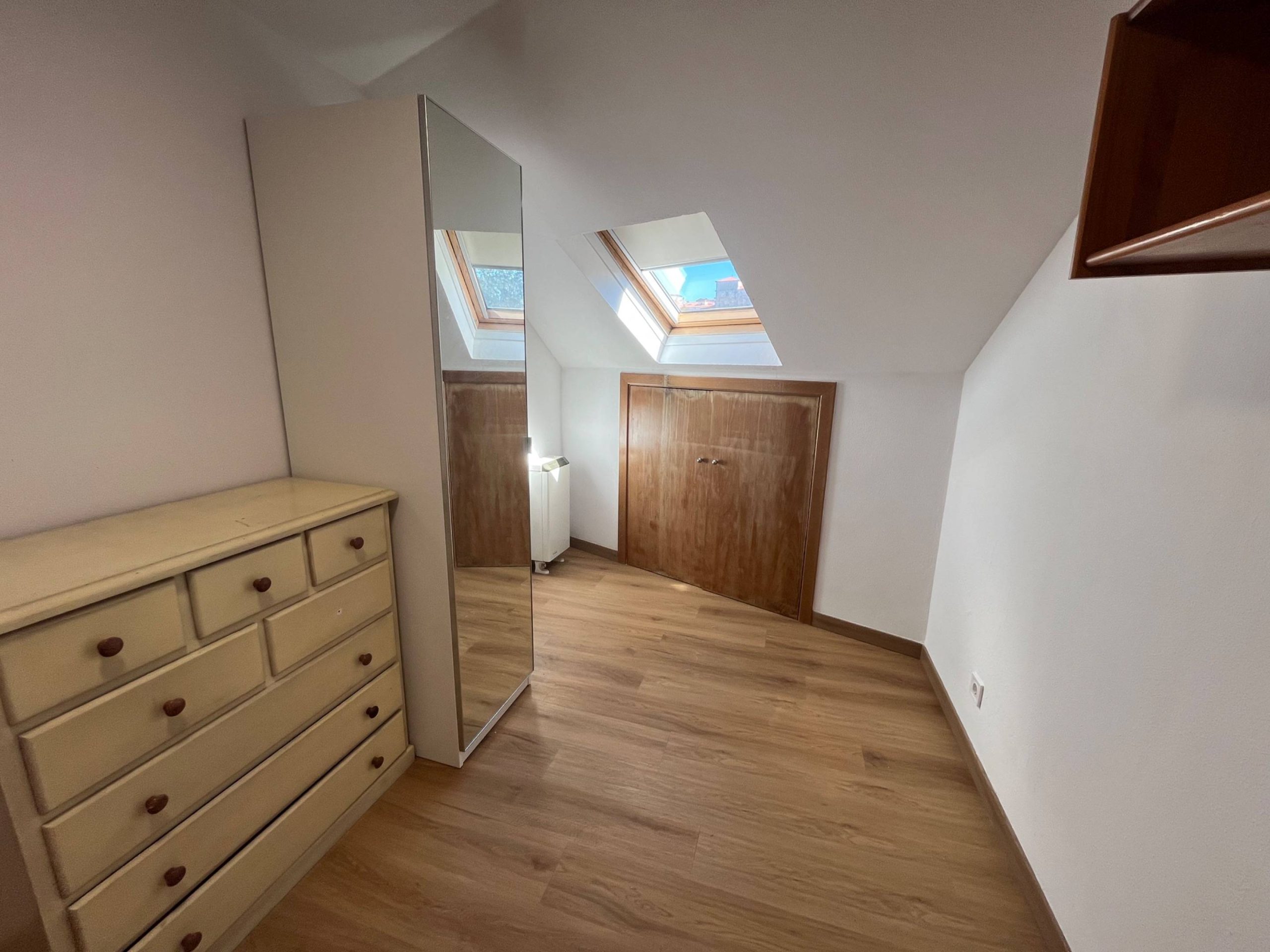 SE ALQUILA APARTAMENTO DE DOS HABITACIONES. SÓLO ALQUILER TEMPORAL - Imaxe 16