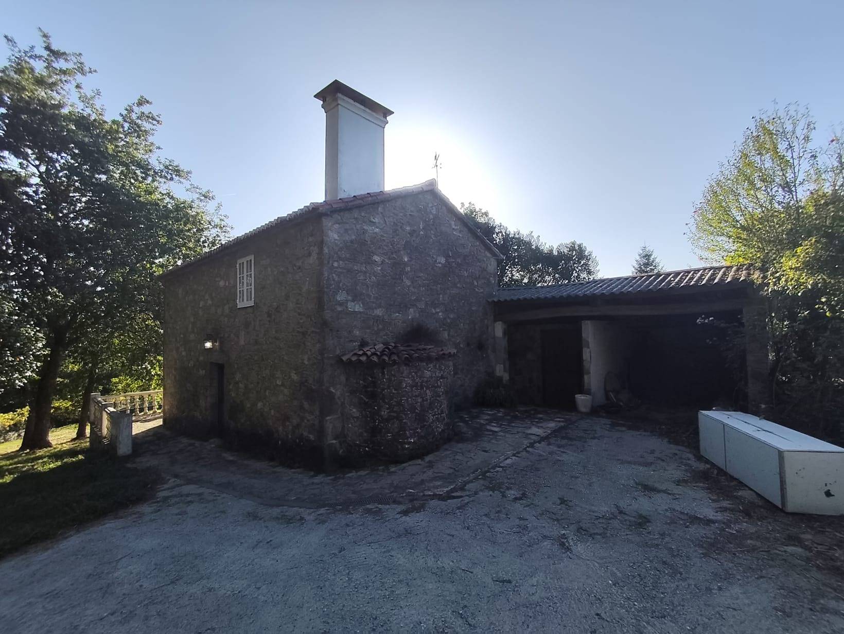 PRECIOSA CASITA DE PIEDRA EN VEDRA, A UN PASO DE SANTIAGO!!