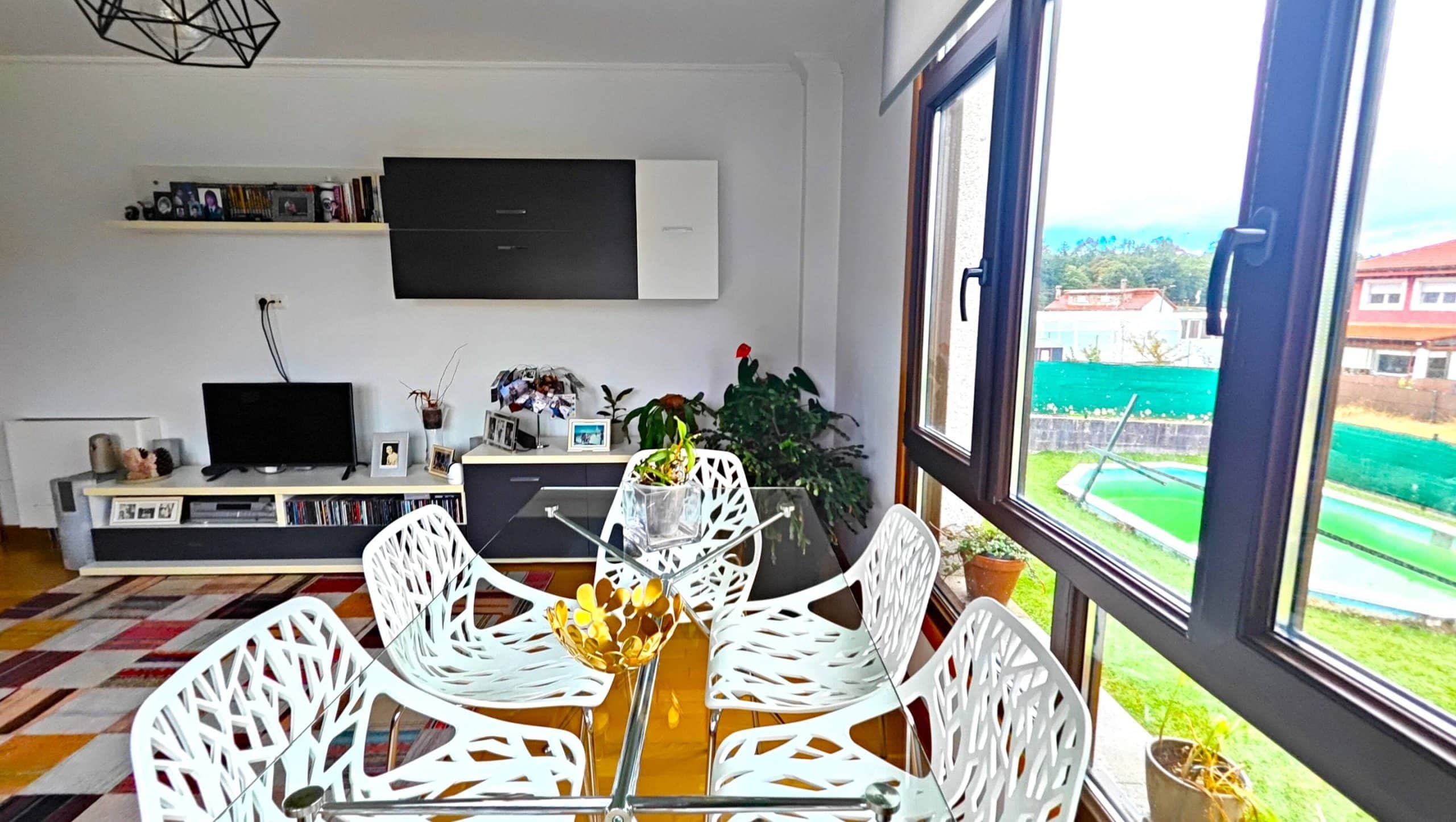 Casa para entrar a vivir con jardín y piscina en Luou, Teo - Imaxe 13