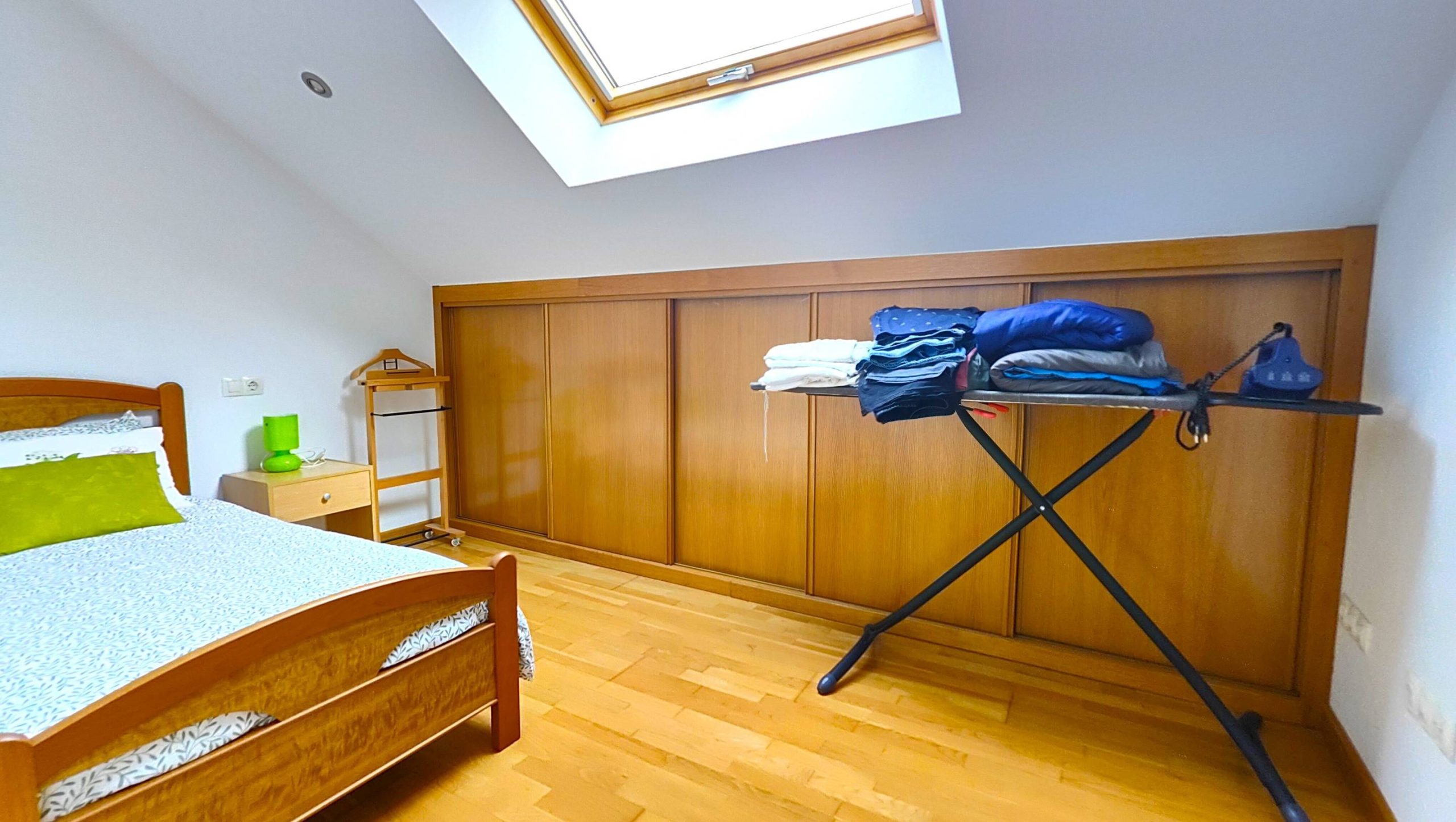 Casa para entrar a vivir con jardín y piscina en Luou, Teo - Imaxe 36