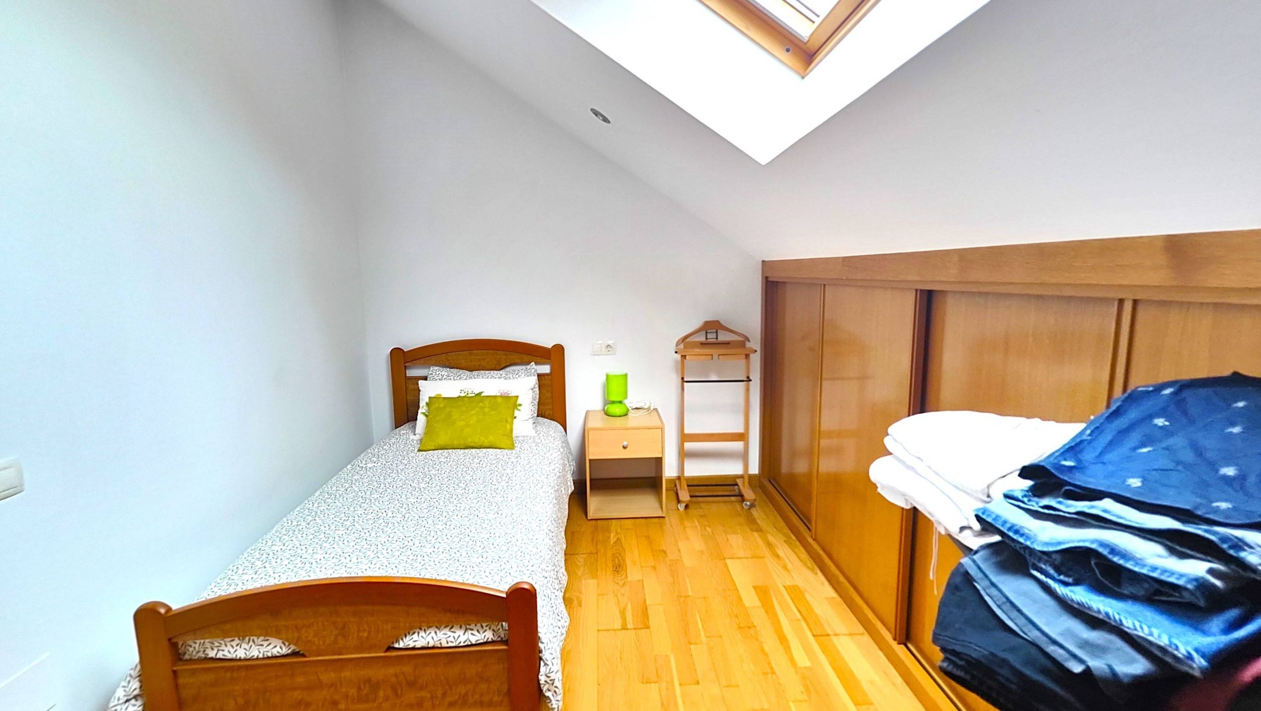 Casa para entrar a vivir con jardín y piscina en Luou, Teo - Imaxe 38