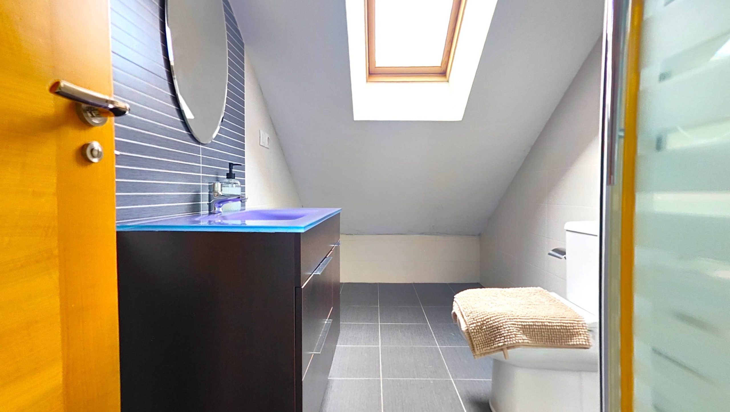 Casa para entrar a vivir con jardín y piscina en Luou, Teo - Imaxe 40