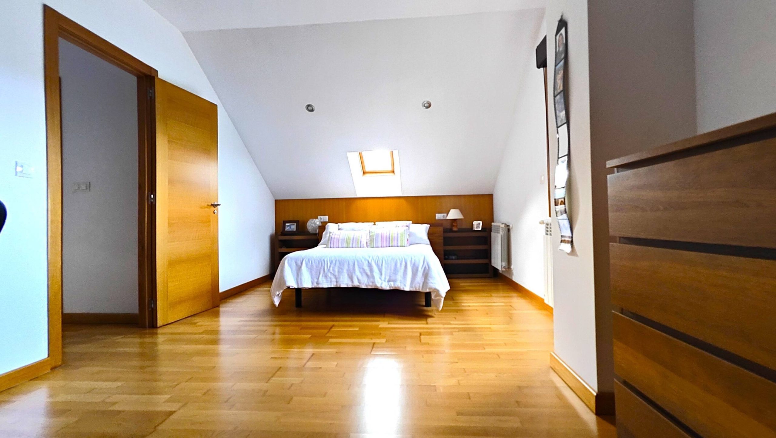 Casa para entrar a vivir con jardín y piscina en Luou, Teo - Imaxe 44