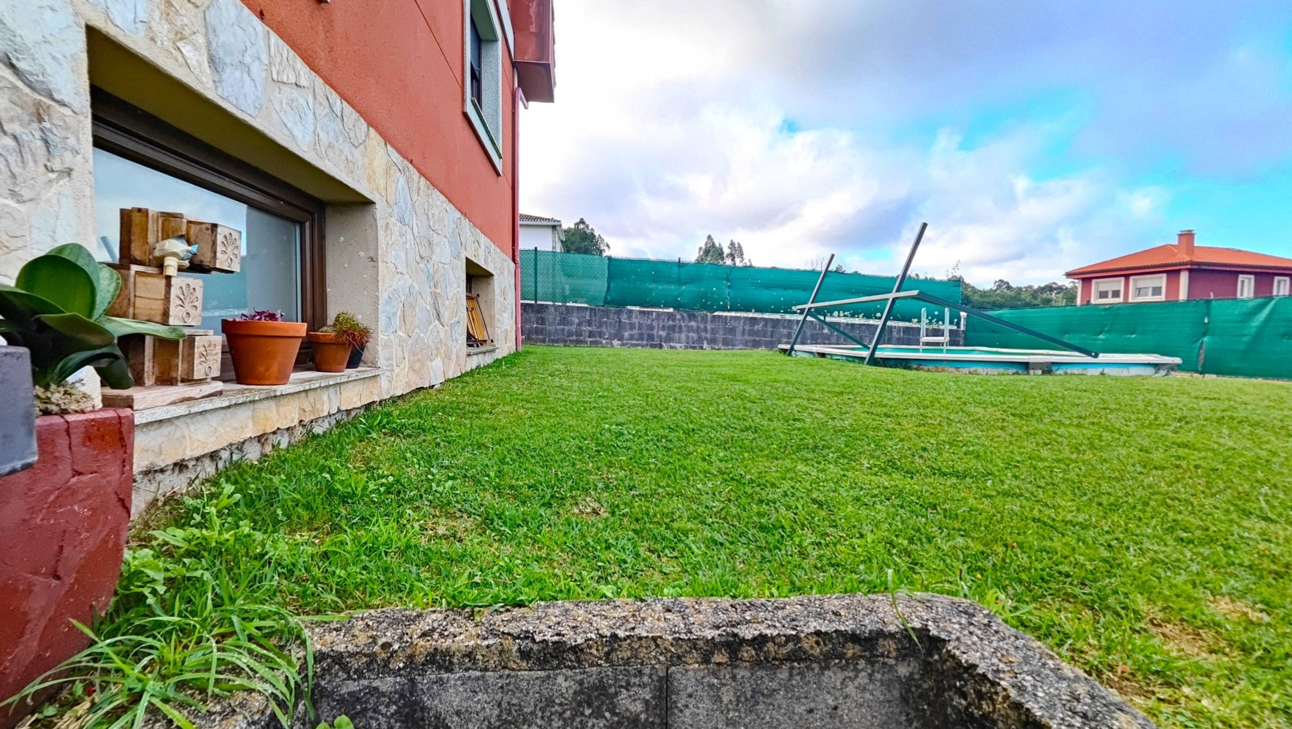 Casa para entrar a vivir con jardín y piscina en Luou, Teo - Imaxe 64