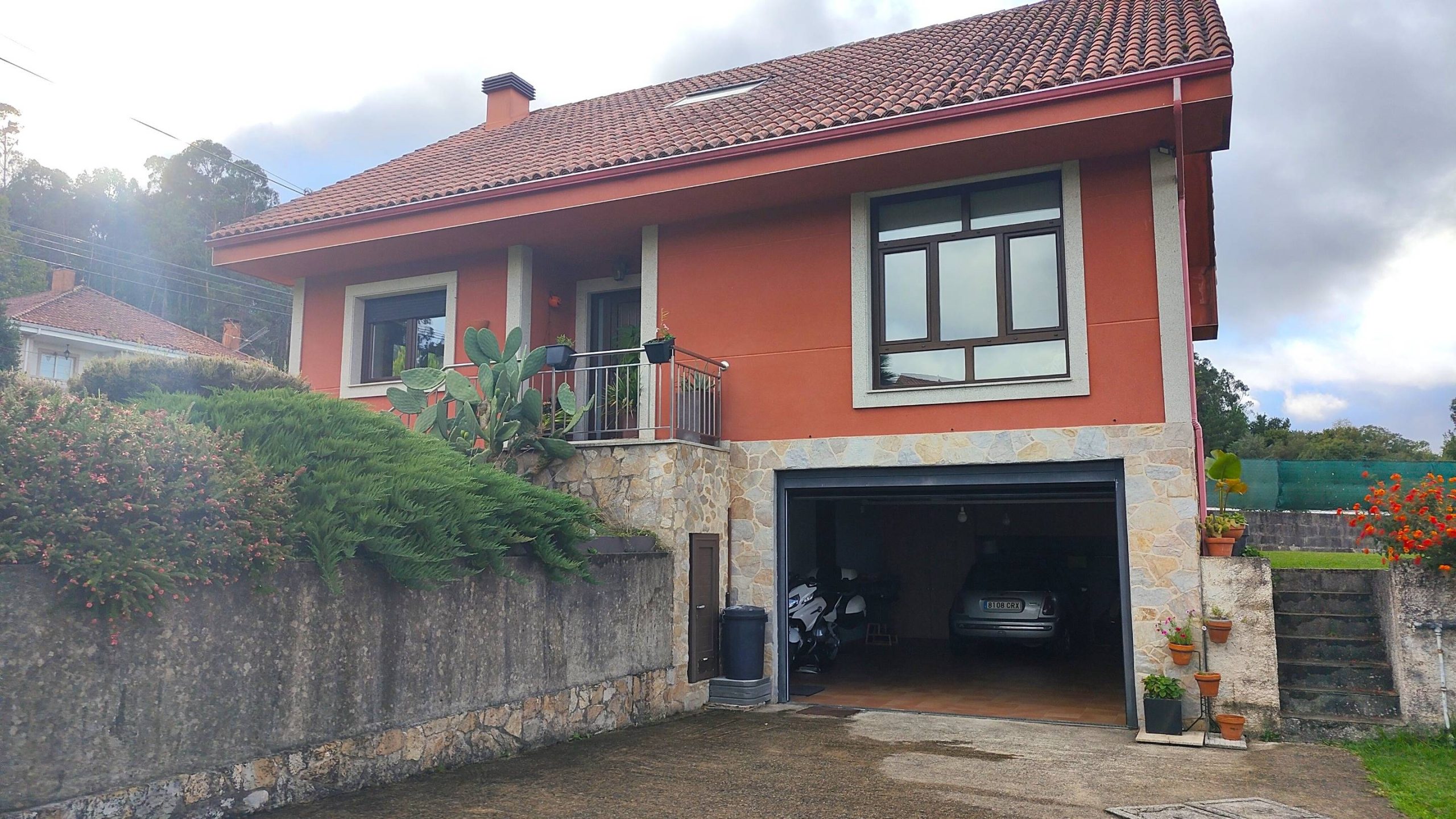 Casa para entrar a vivir con jardín y piscina en Luou, Teo - Imaxe 67