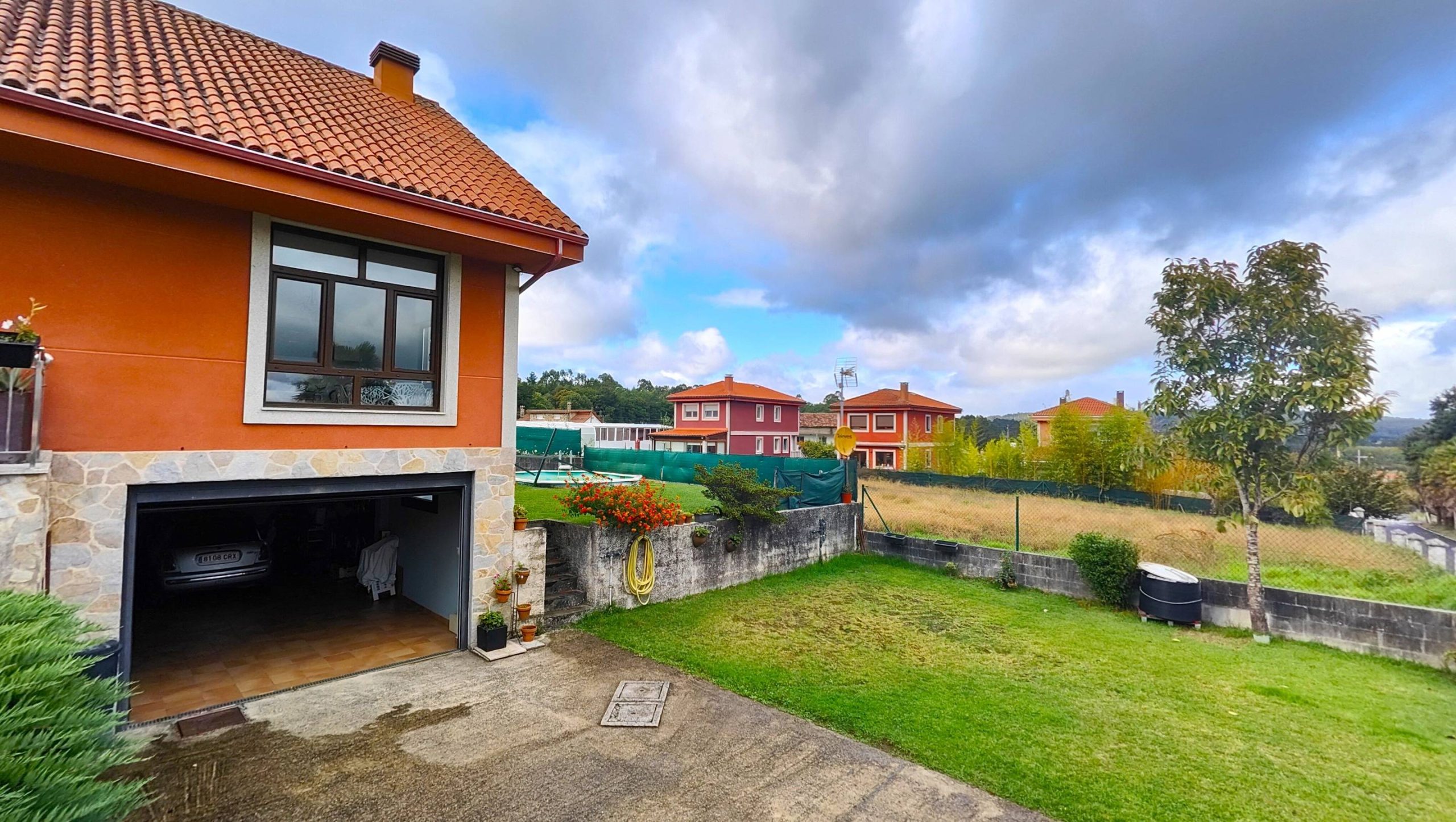 Casa para entrar a vivir con jardín y piscina en Luou, Teo - Imaxe 70