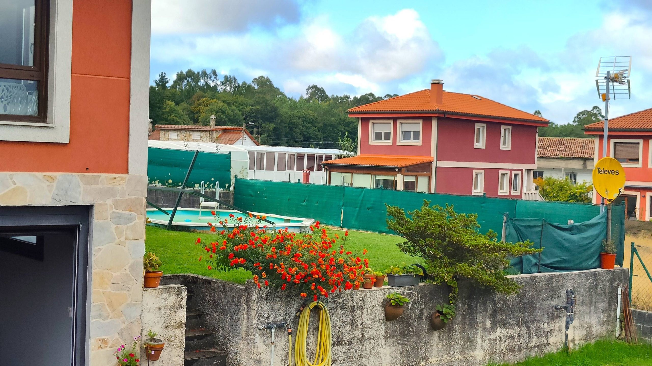 Casa para entrar a vivir con jardín y piscina en Luou, Teo - Imaxe 71